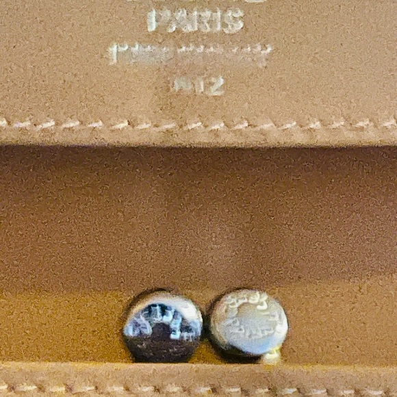 Gorgeous Celine Macadam wallet in excellent condition !! - Picture 6 of 6